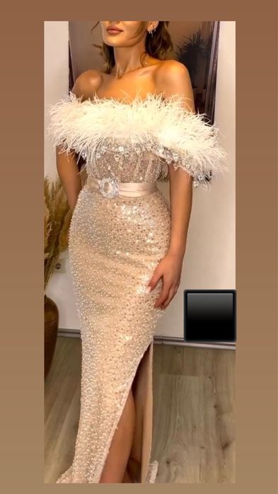 Vand rochie facuta la comanda