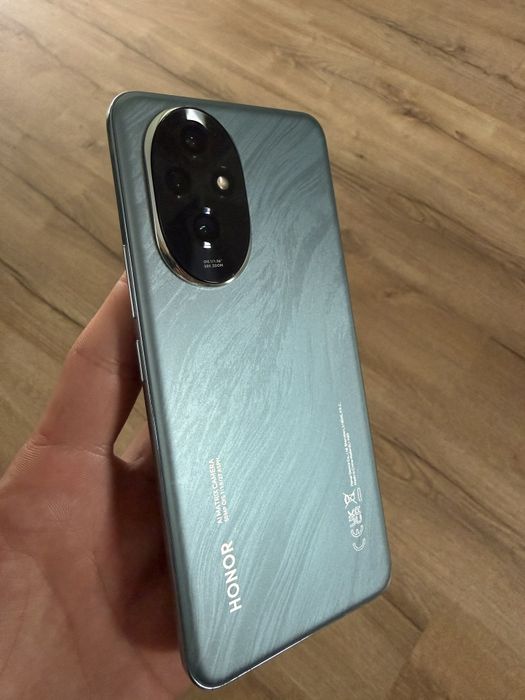Honor 200 8/256gb Emerald 5200mAh