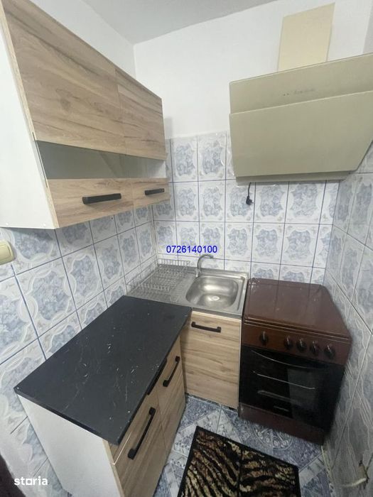 Garsoniera de inchiriat Far etaj 2