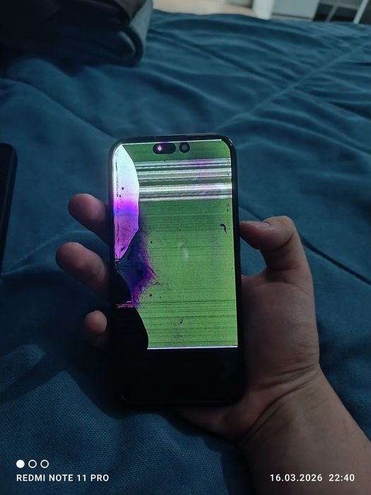 Продам айфон 15 про 128гб