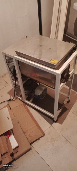 Тестомес бункерный бу