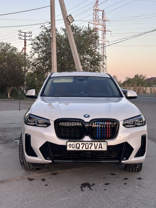BMW IX 3 электрамабил