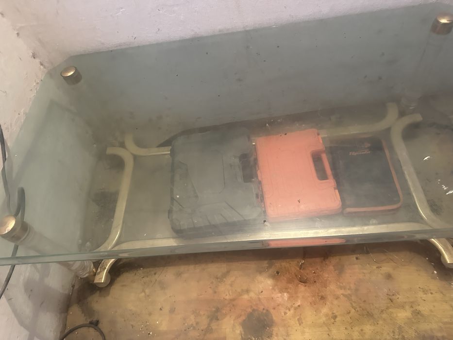 Журнальный столик