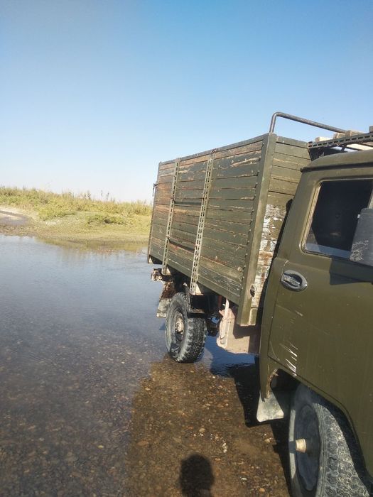 Uaz bortavoy Sotiladi 1992-yil