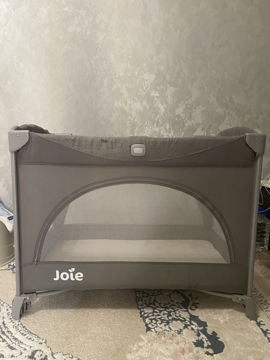 Детская кроватка - манеж “Joie” от рождения до 15 кг
