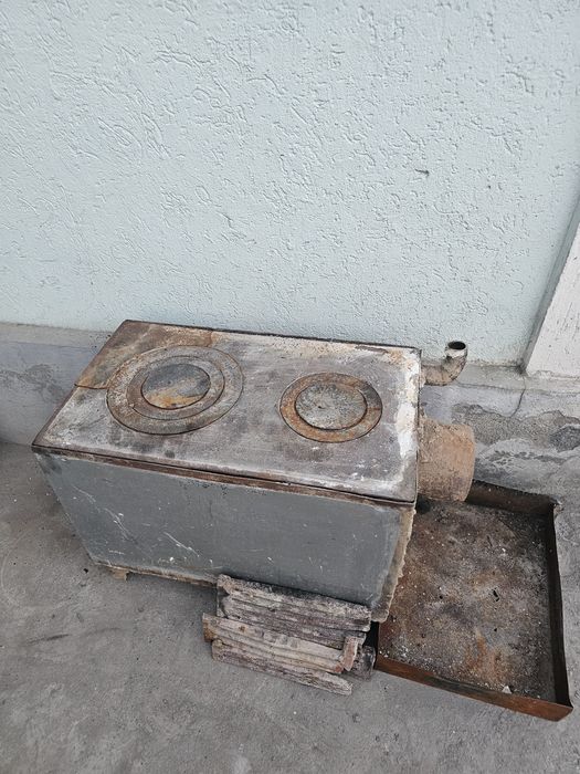 Продам печь угольную