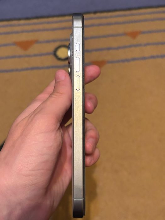 iPhone 15 pro max оригинал