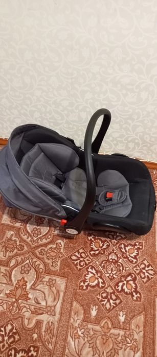 Продам детскую автолюлька почти новую