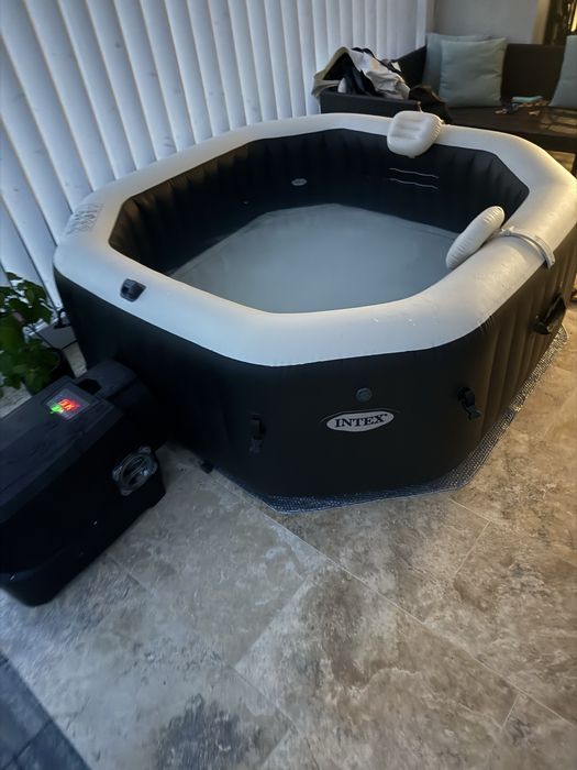 Intex PureSpa Bubble Jet jacuzzy 4 persoane
