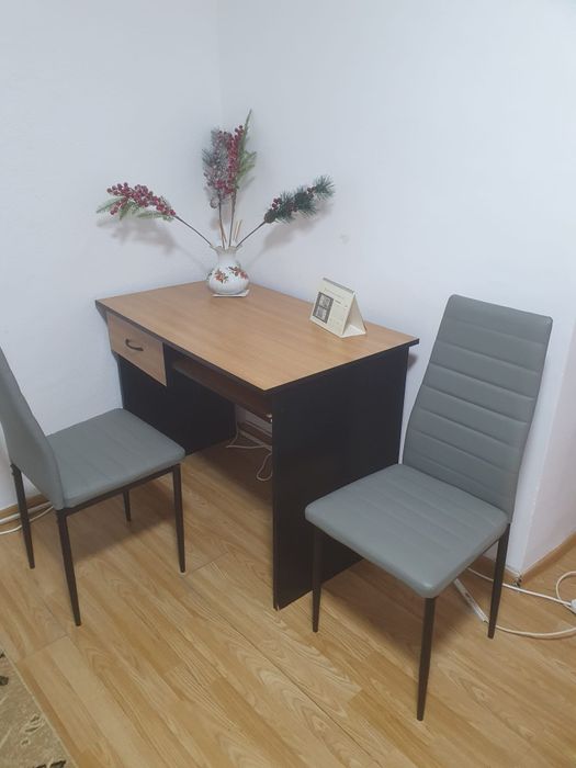 Închiriez garsoniera