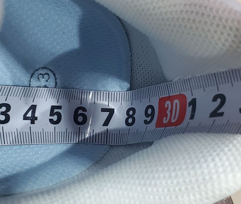 НОВИ Бели Маратонки