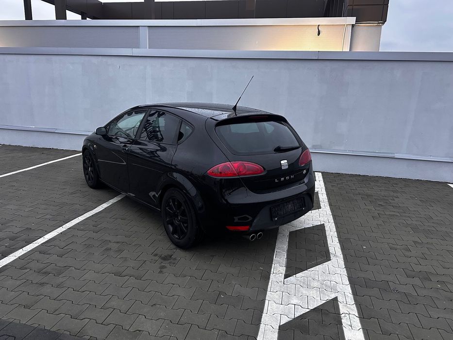 Seat Leon FR/2.0TDI/170CP/Xenon/Car Play/Climateonic/Inmatriculat RO