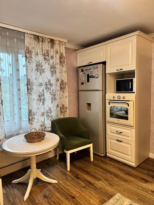 Inchiriez casa mobilata si utilata