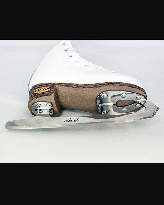 Фигурные коньки Runa Base Axel Set.  Размер 30