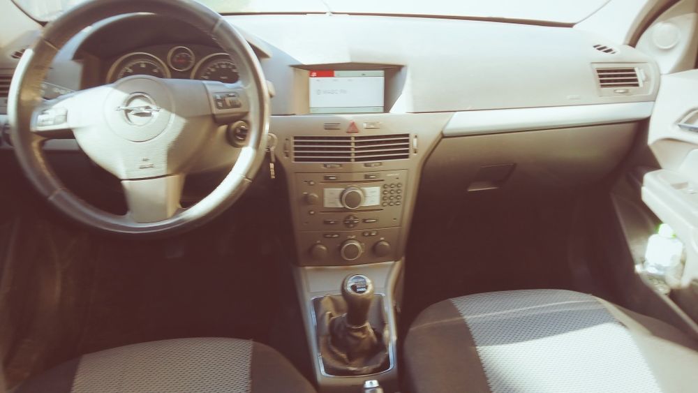 Opel astra h 1.9