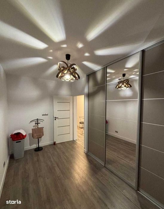 Apartament modern, 3 camere, 53 mp, etaj intermediar, parcare,Zona Mih