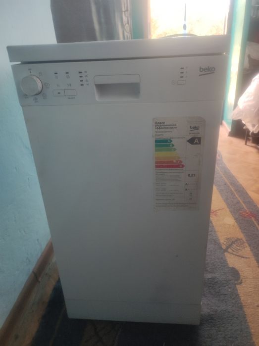 Продам посудомоечную машину Beko  б/у