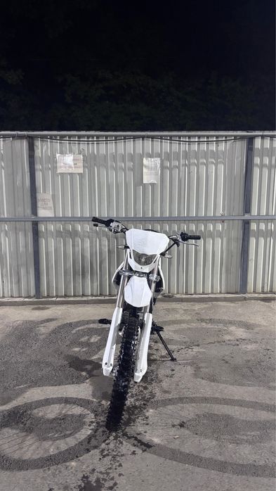 Продам эндуро 250 куб ср