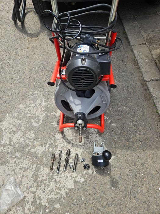 машина за почистване на канали RIDGID K400