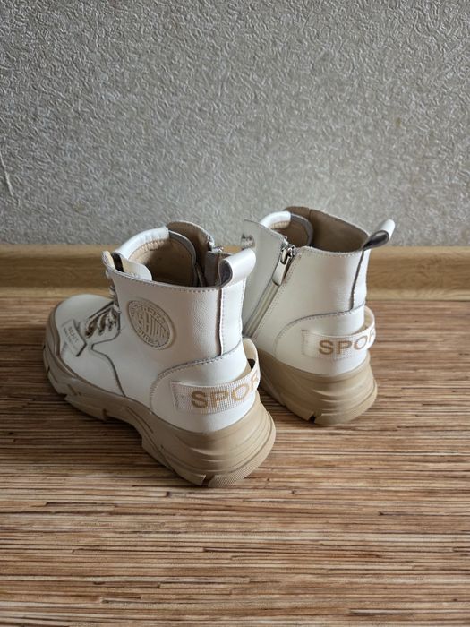 Ботинки женские демисезонные