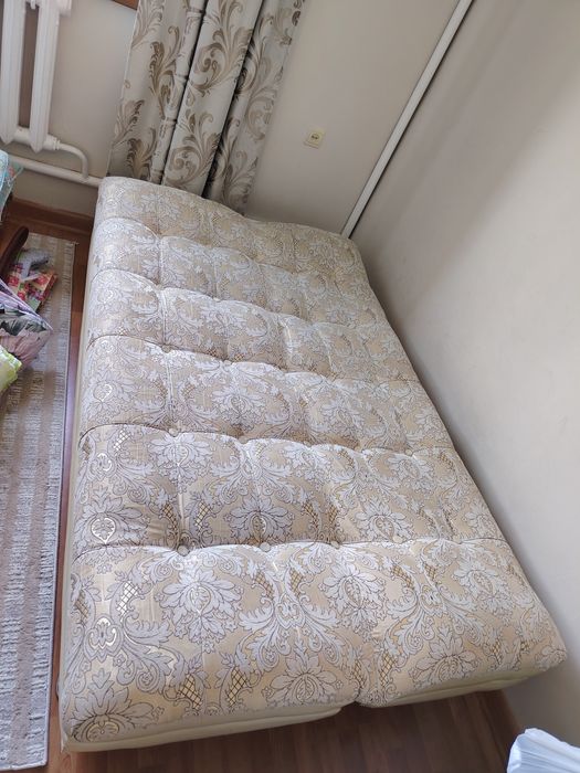 Диван с креслами