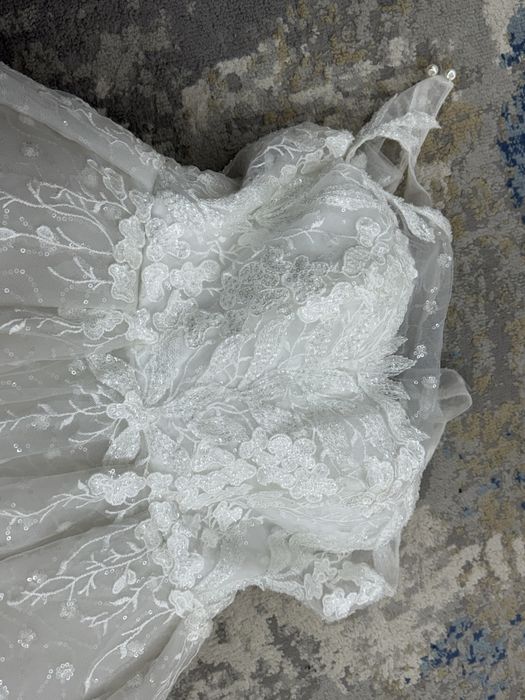 Свадебные платья