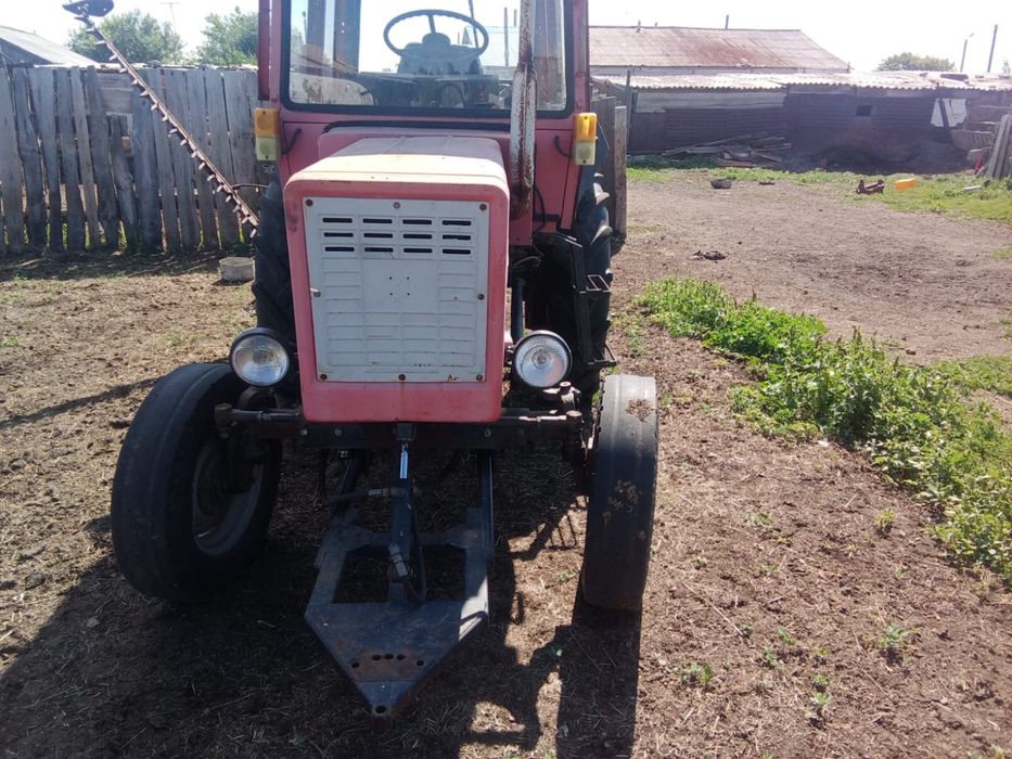 Срочно продам трактор