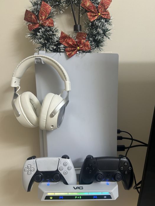 PlayStation 5 в отличном состоянии