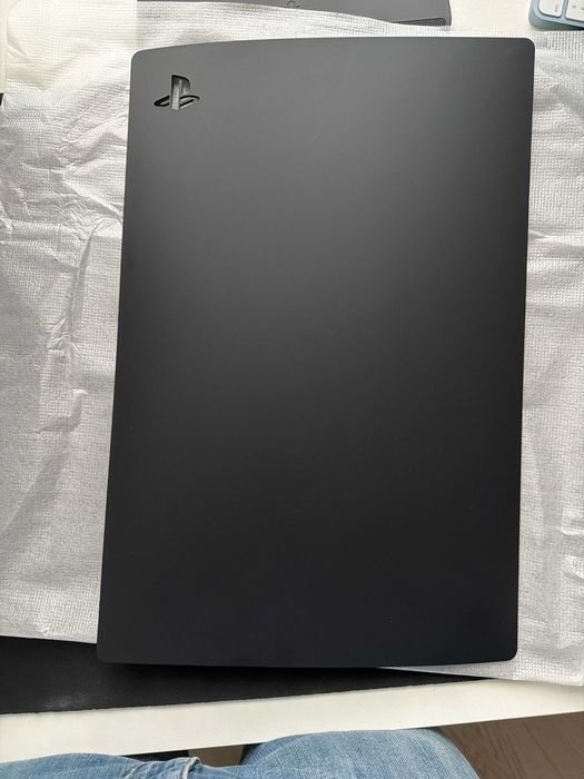 Черен Console Cover за PS5 Disc