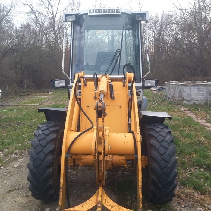 Volă..încărcător frontal..5T