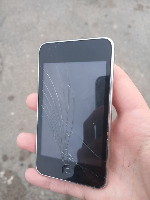 iPod Touch Gen 2 - 16GB | Pentru Colecție/Piese/Muzică