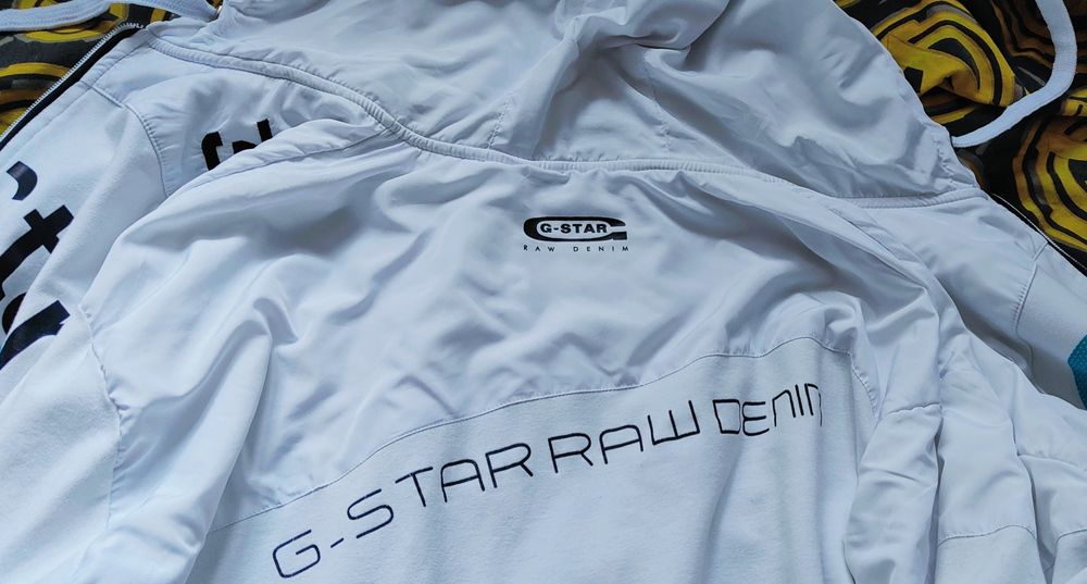 Bluză sport G Star.