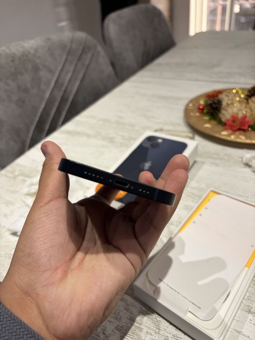 Iphone 13 foarte bun , pret negociabil