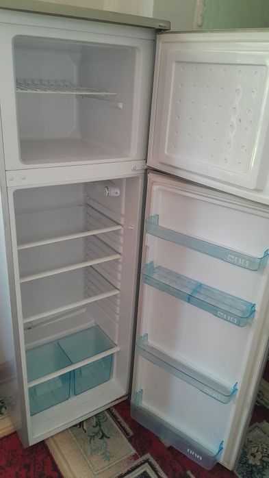 Muzlatgich Artel brendi