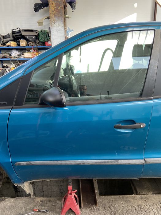 bara fata mercedes Aclass dezmembrari mercedes aclass