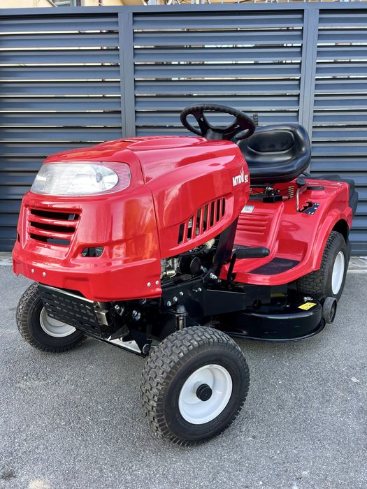 Tractoras de tuns iarba Mtd American 2 lame Sac Colectare