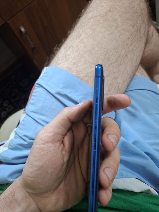 Продам samsung galaxy s 10 lite
