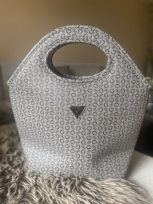 Оригинална чанта на Guess (Lunch bag)