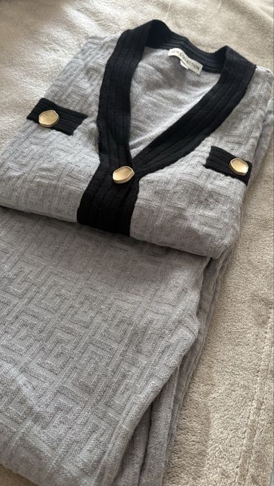 Дамски плетен комлект