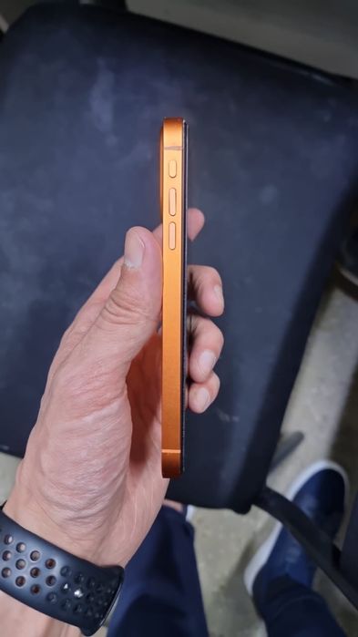 Продам iphone 11 в корпусе 17 про