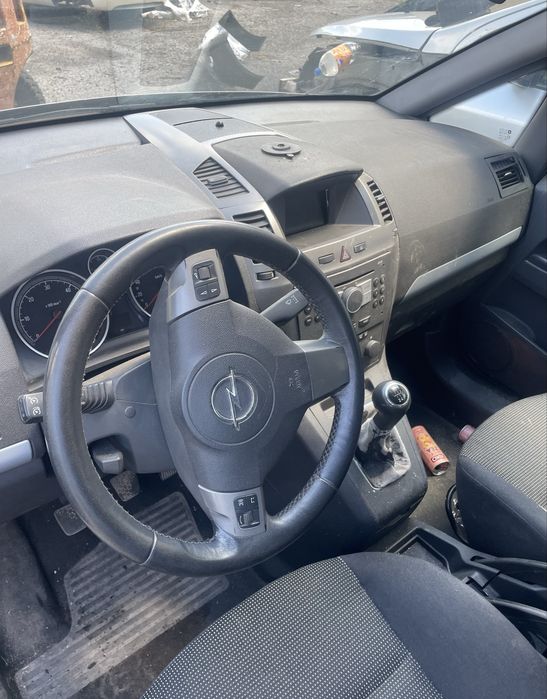 Opel zafira b 1.9 cdti 120 к с и 150 к с на части