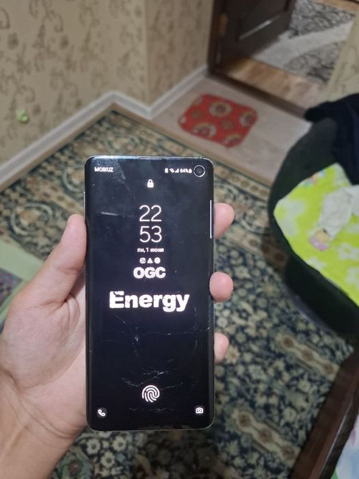 Samsung s10 ekrani singan batareykasi almashgan pubgda 60 fps