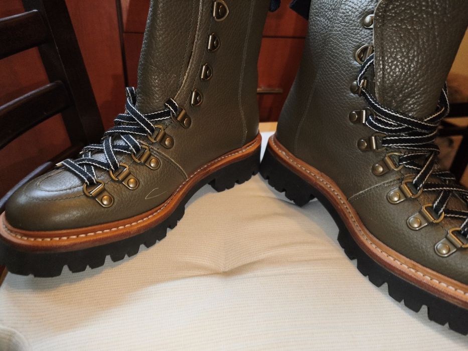 Дамски туристически обувки Grenson  в цвят каки