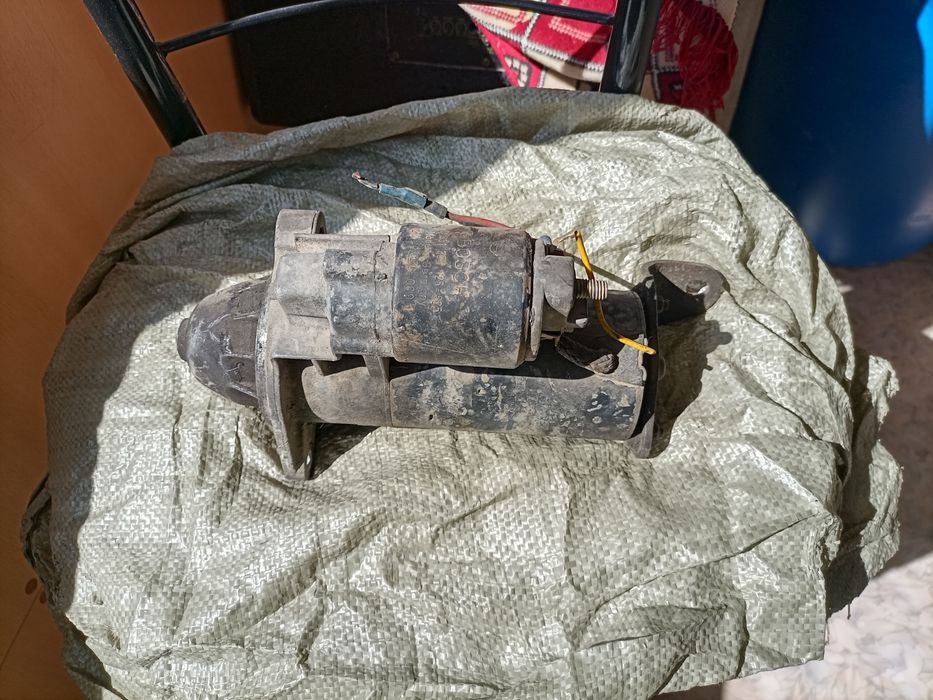 Продам генератор и стартер Опель вектра А