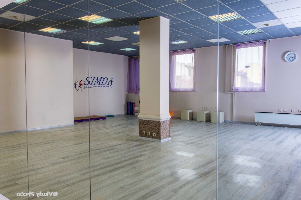 Дава се под наем Зала за събития в София, Център -  кв.м за 25.5 € - Снимка #8