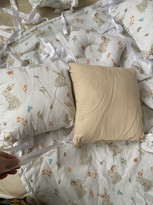 Манеж сатылады жане корпесимен