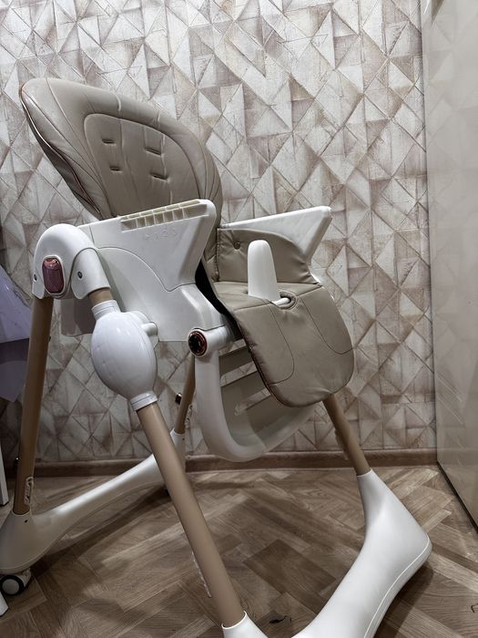 Детскии стулья почти новый