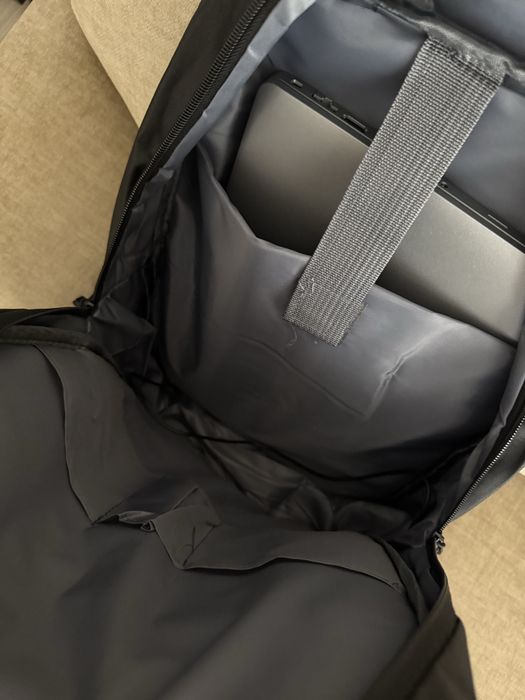 Ghiozdan laptop business negru slim avion calatorii geanta travel usb