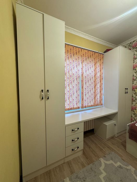 Шкаф мебель  на стену