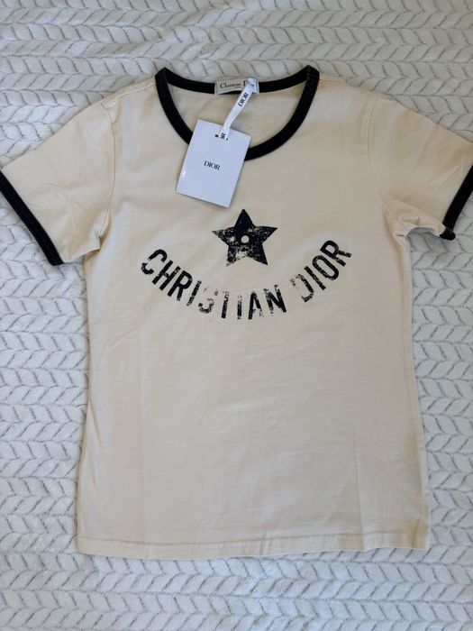 Дамска тениска нова